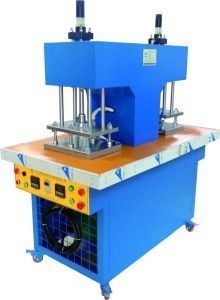 سعر جيد آلة طباعة الملابس الرقمية الآلية الهيدروليكية عالية التردد الانترنت